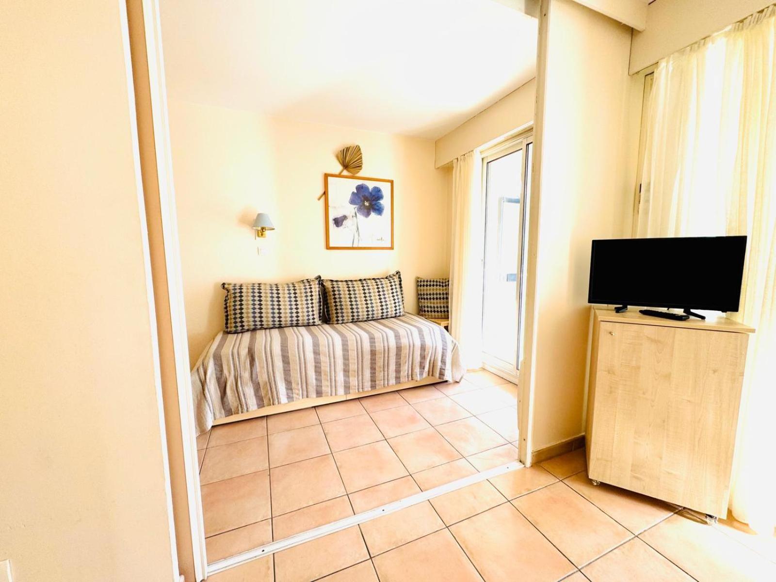 Les Rivages 2P Terrasse Parking Leilighet Menton Eksteriør bilde
